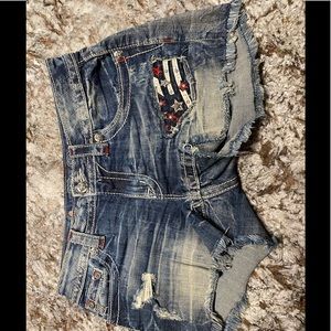 Miss Me Americana jeans shorts.